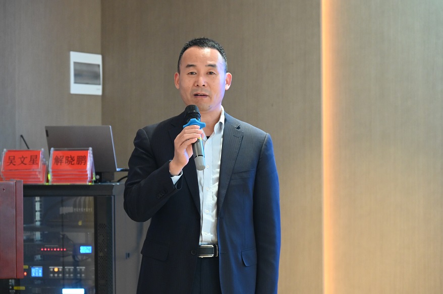 晉江市自來水公司常務副總經理、總工程師解曉鵬分享《晉江經驗》.JPG